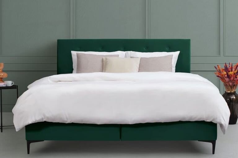 Velvet boxspring